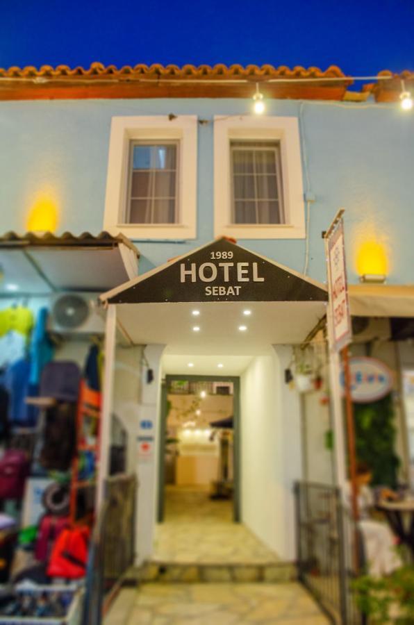 1989 Hotel Sebat Çeşme Exterior foto